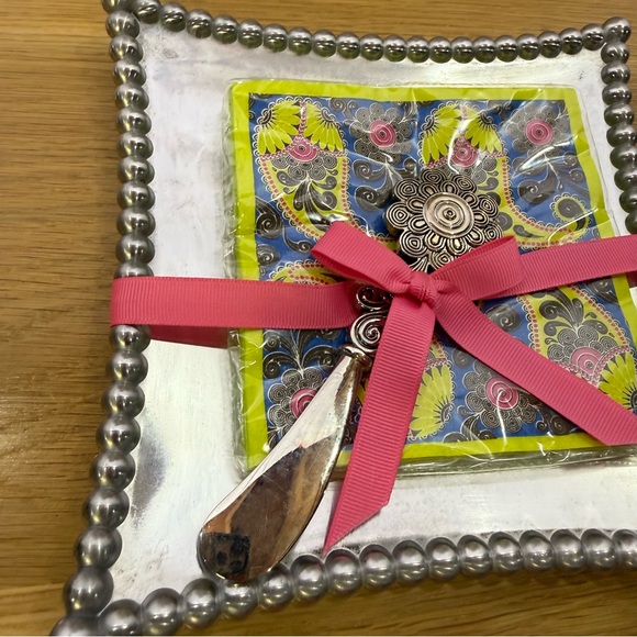 Mud Pie Gift Metal Beaded Napkin Tray Set with Paisley Napkins and Spreader - Picture 6 of 7